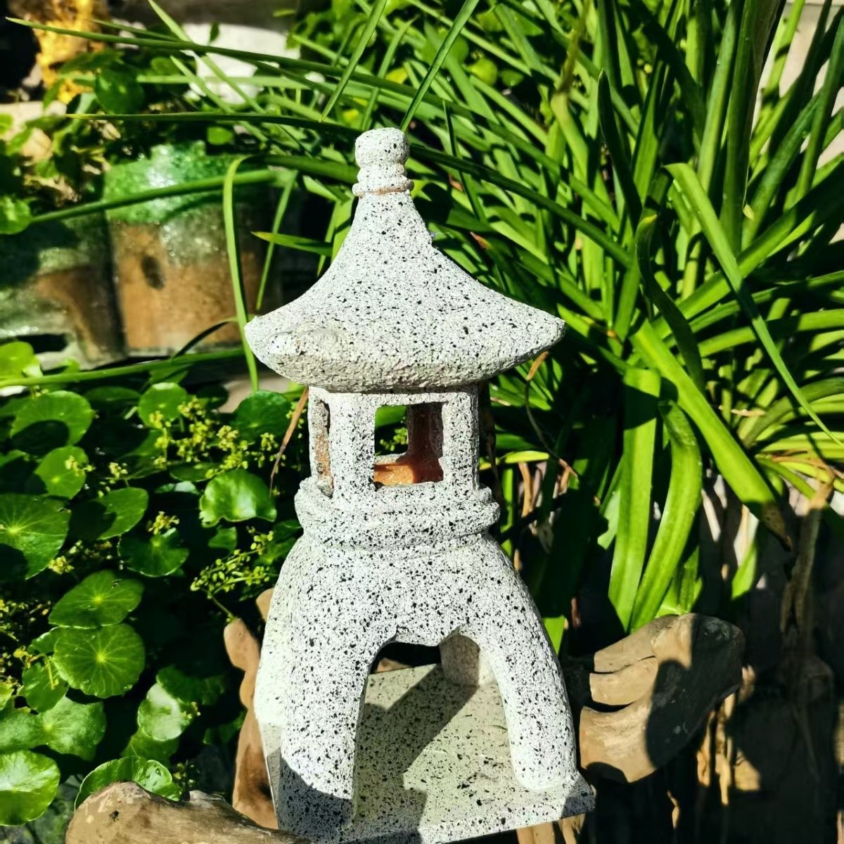 Pagoda Solar Decor Garden Ligh - Outdoor Lighting Architectural 评论和价格